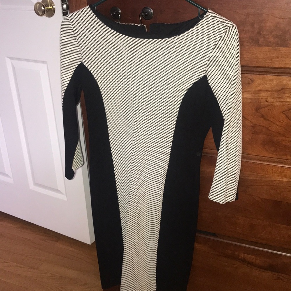 Banana republic black and white dress